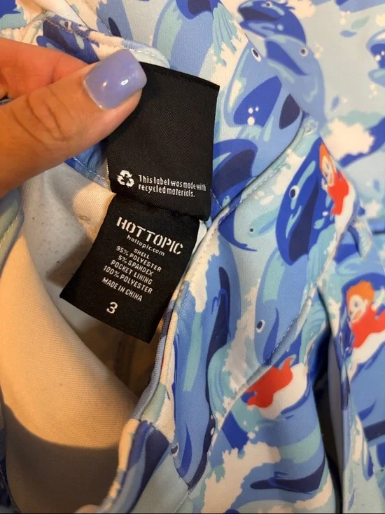 Her Universe Ponyo Blue and Light Blue Ocean Print shortalls size 3X - Picture 3 of 5